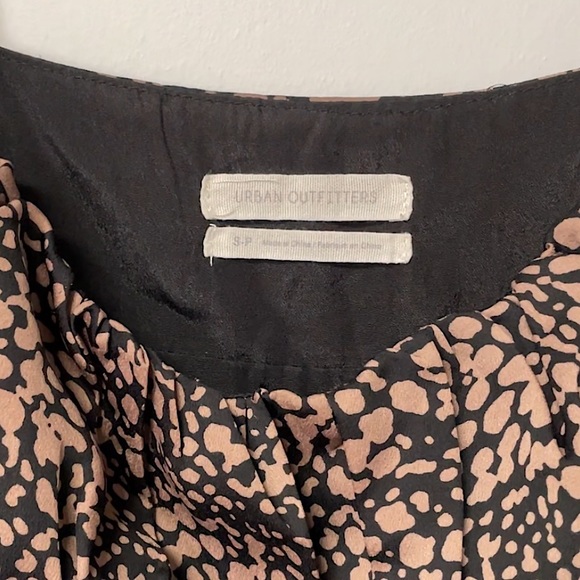 Urban Outfitters Mini Print dress - Picture 7 of 7